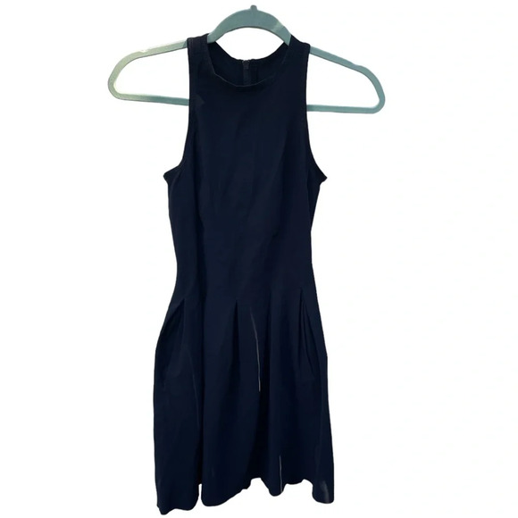 LULULEMON HERE TO THERE PLEATED BLACK TENNIS DRESS - Picture 1 of 6